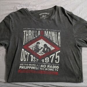 Medium, Frazier vs Ali t shirt